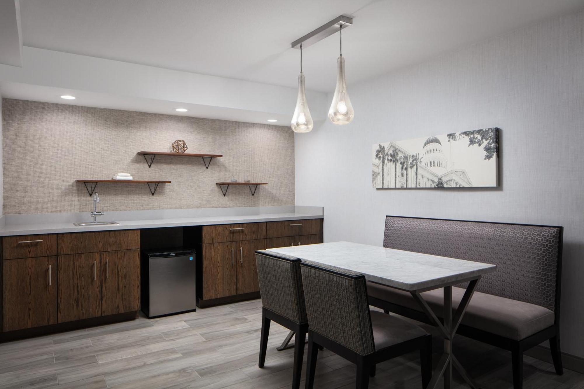 Doubletree By Hilton Sacramento Hotel Buitenkant foto