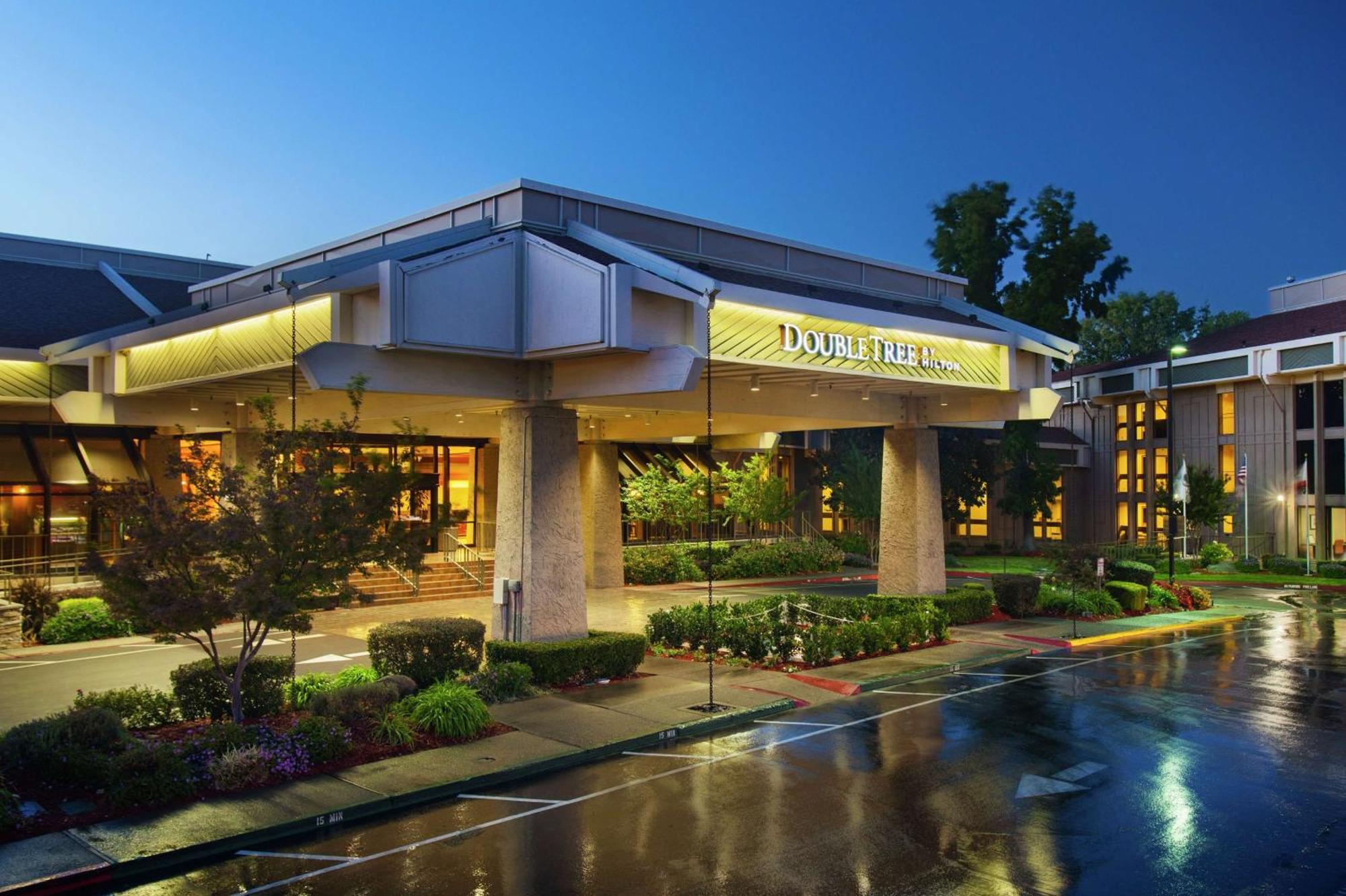 Doubletree By Hilton Sacramento Hotel Buitenkant foto